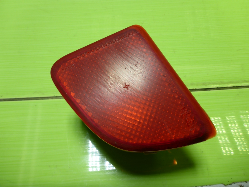 Фонарь задний в бампер левый