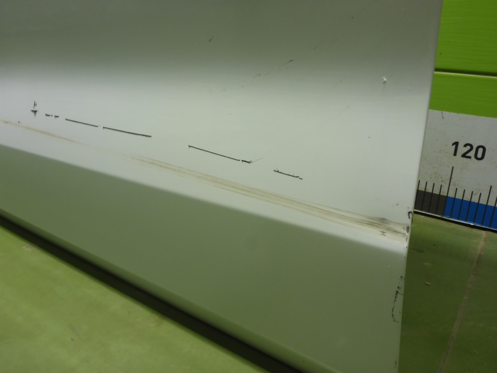 Дверь передняя левая