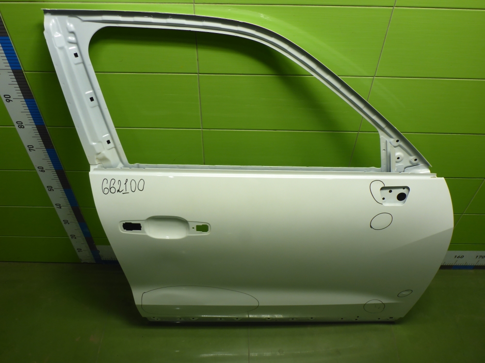 Дверь передняя правая