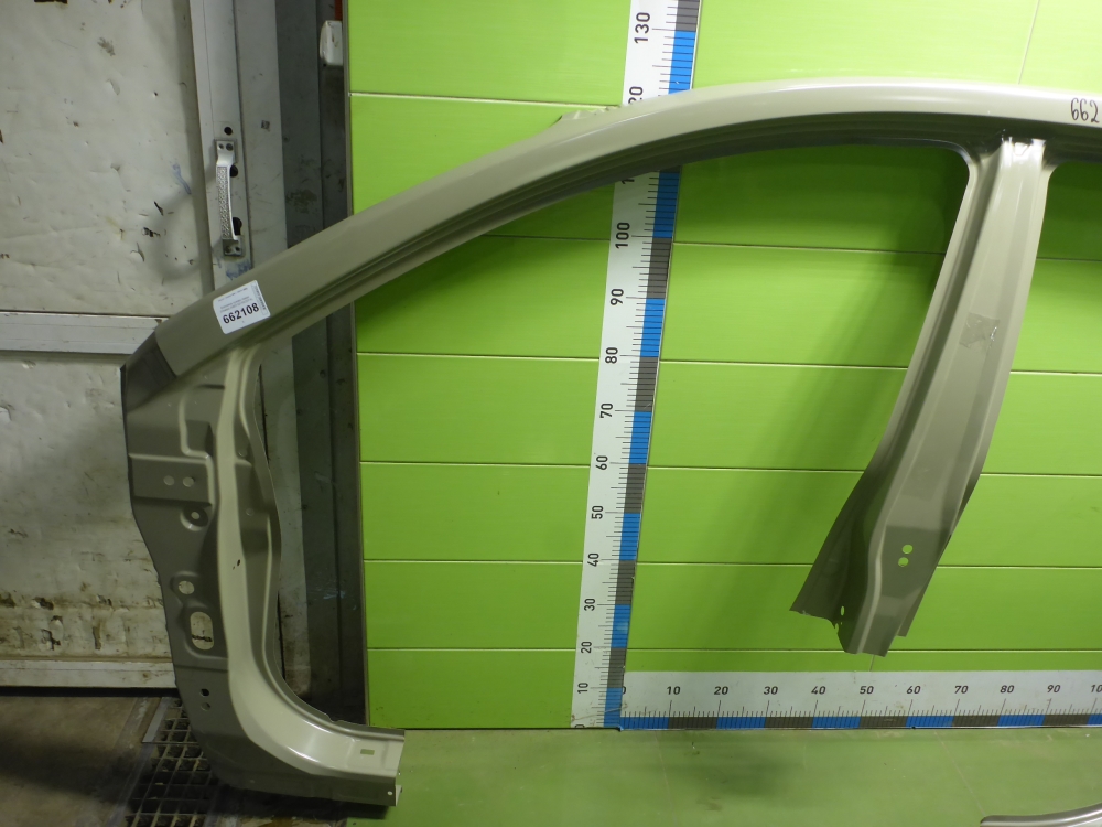 Кузовной элемент