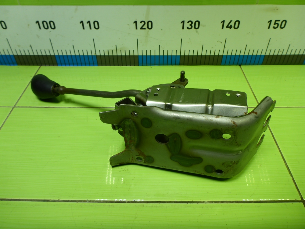 Кулиса МКПП / АКПП