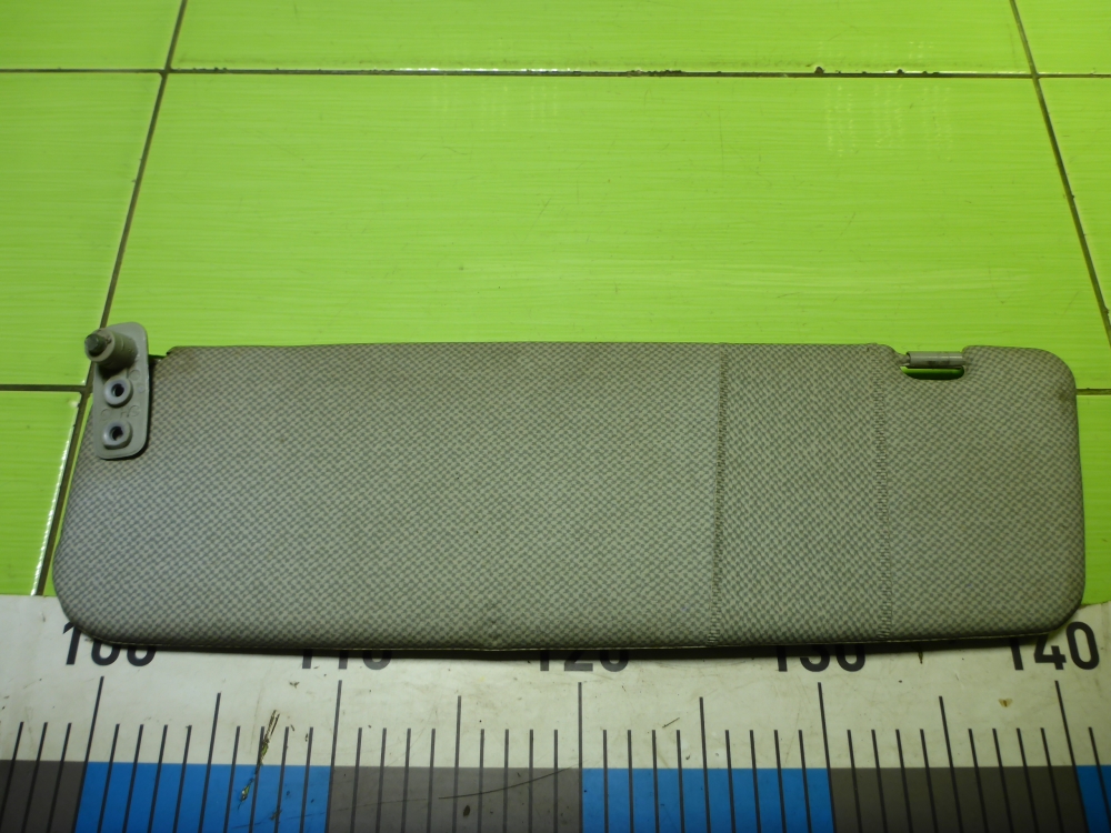 Козырек солнцезащитный