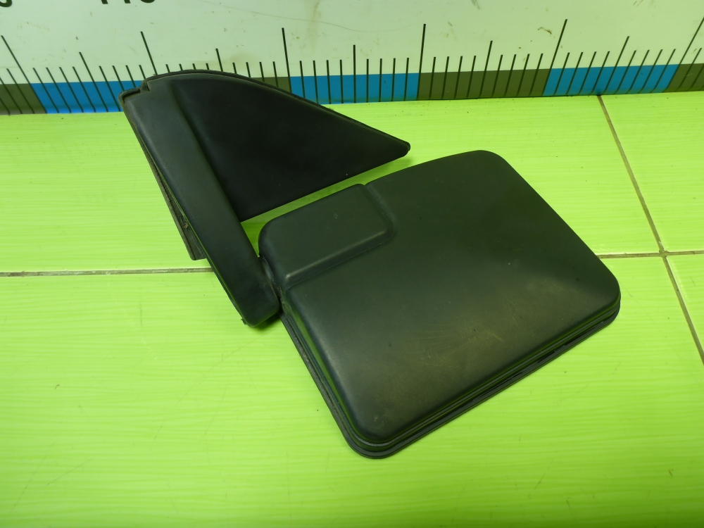 Зеркало левое механическое