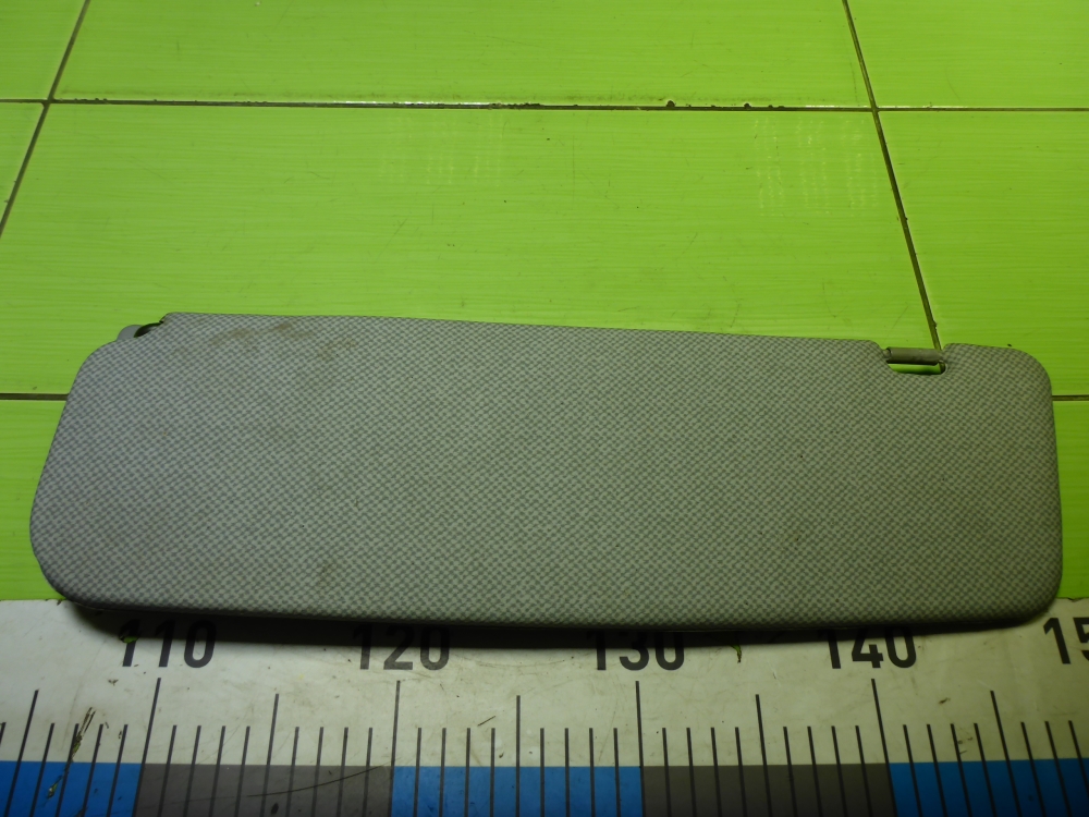 Козырек солнцезащитный