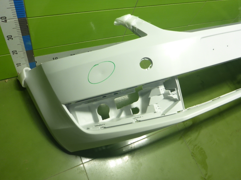 Бампер передний