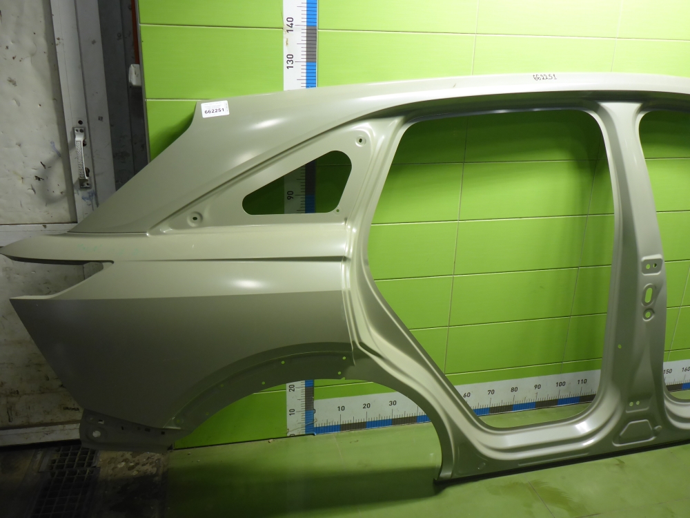 Кузовной элемент