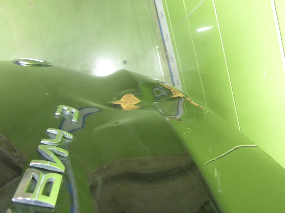 Дверь багажника