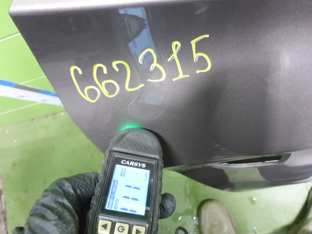 Дверь задняя правая