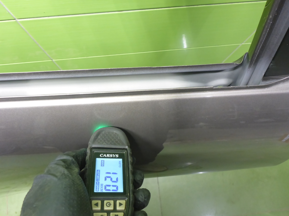 Дверь задняя правая