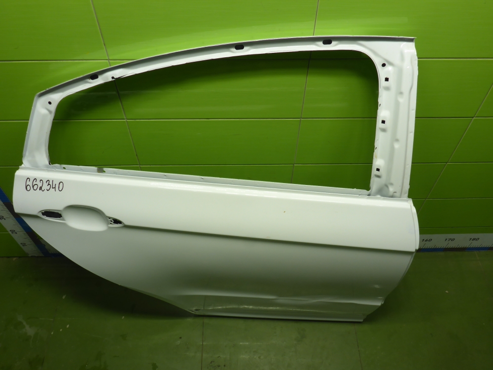 Дверь задняя правая