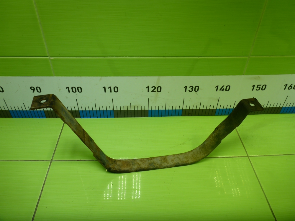 Лента крепления бензобака