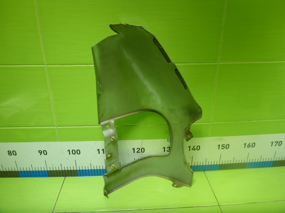 Крыло переднее левое