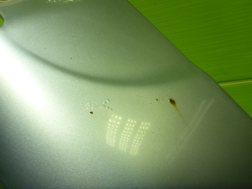 Крыло переднее правое