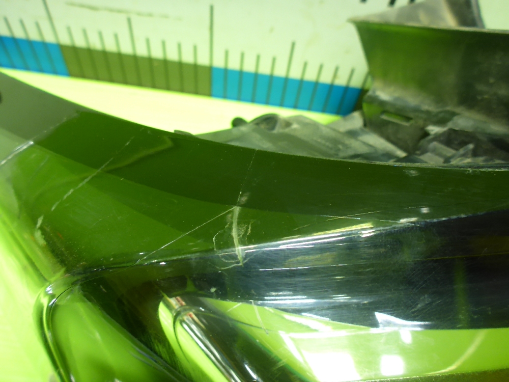 Фонарь задний наружный левый