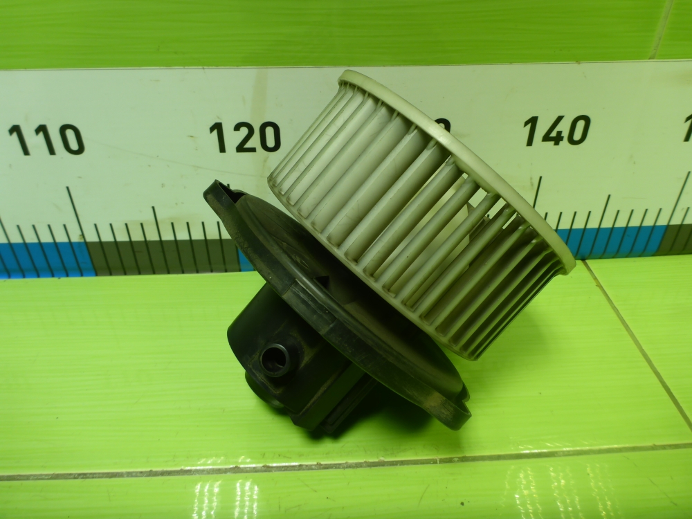 Моторчик печки