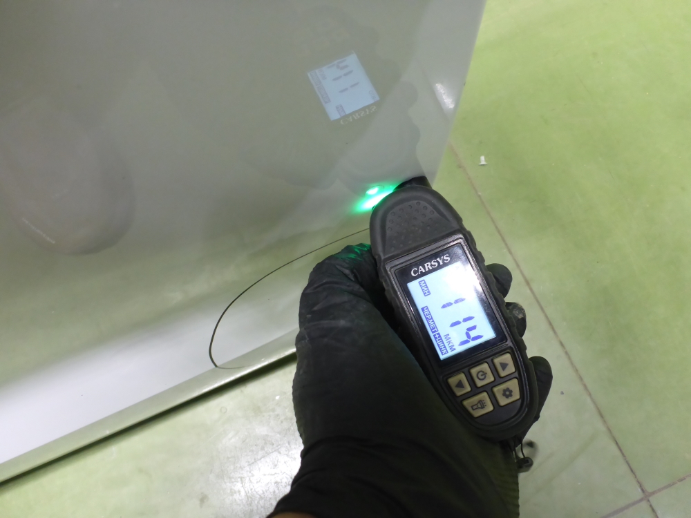 Дверь задняя правая