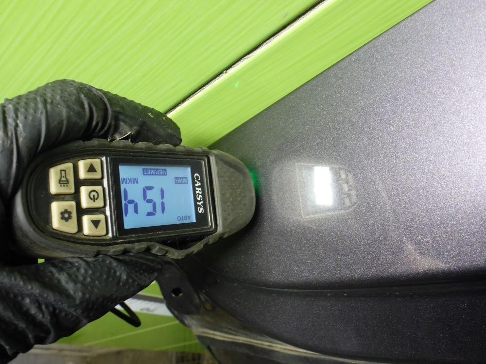 Дверь багажника