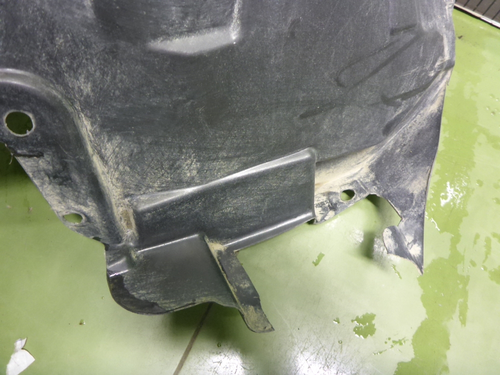 Локер передний левый