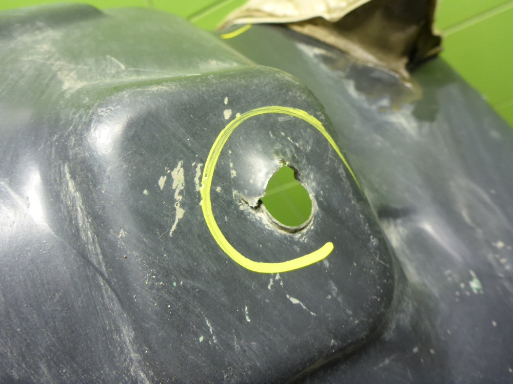 Локер передний левый