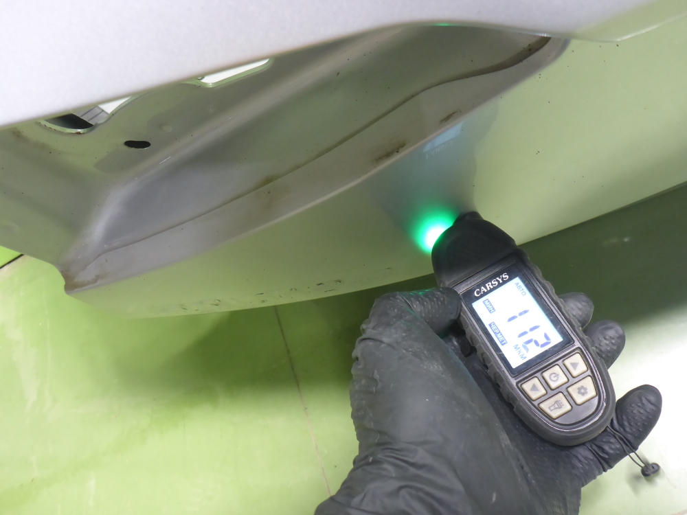 Дверь багажника