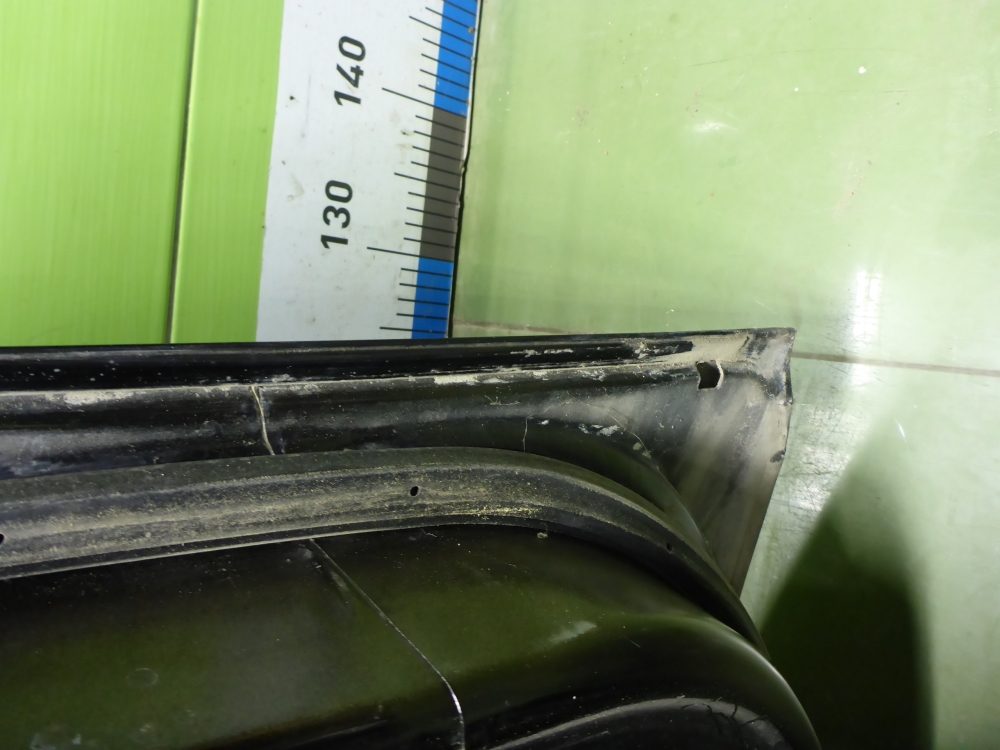 Дверь задняя правая