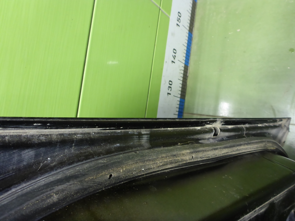 Дверь задняя правая