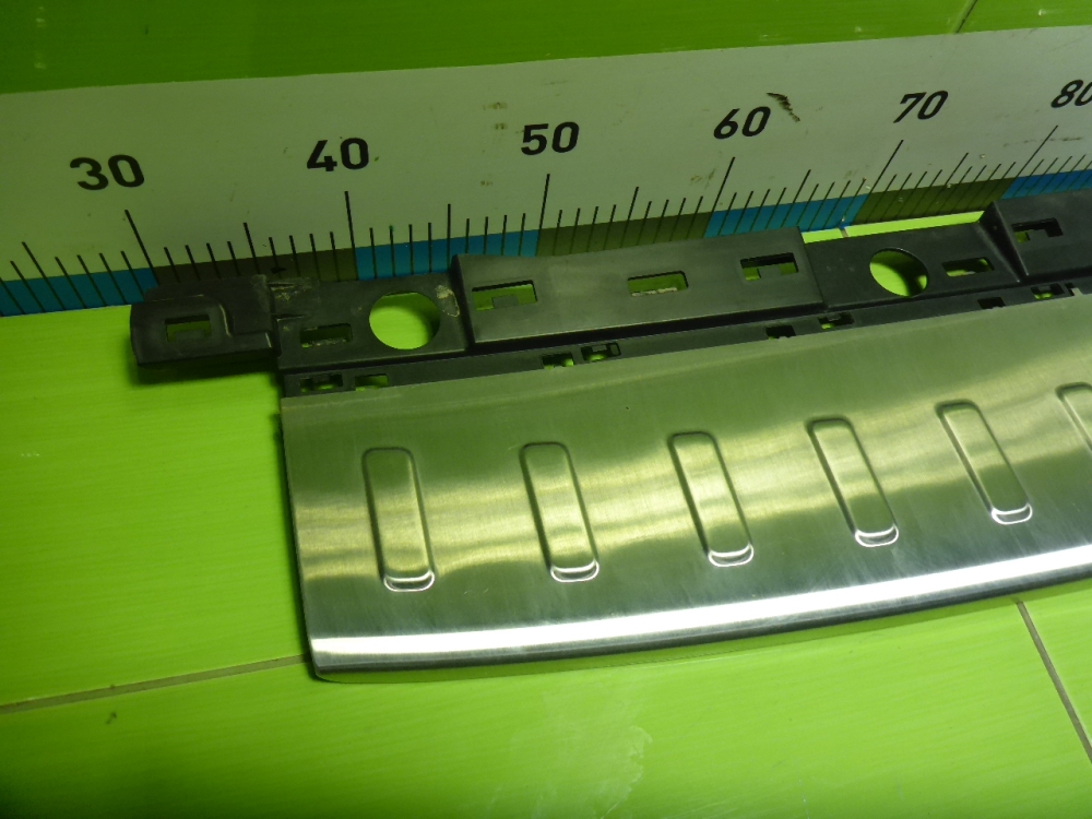 Накладка заднего бампера