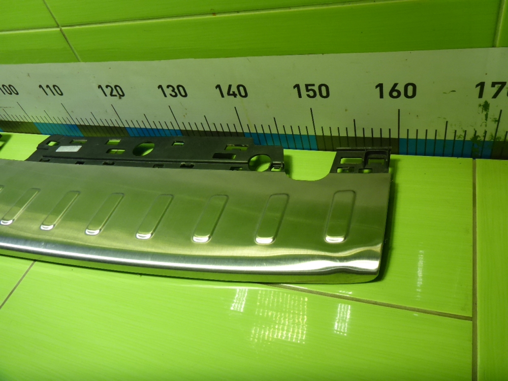 Накладка заднего бампера