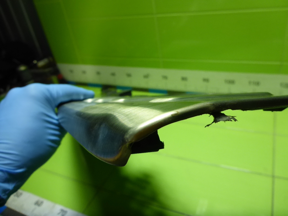 Накладка заднего бампера