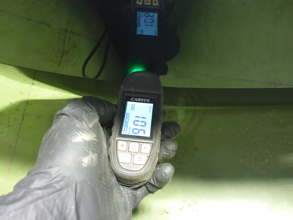 Дверь багажника