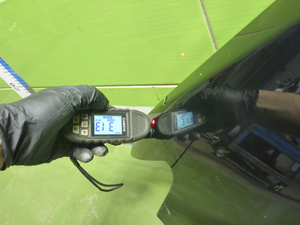 Крыло переднее левое