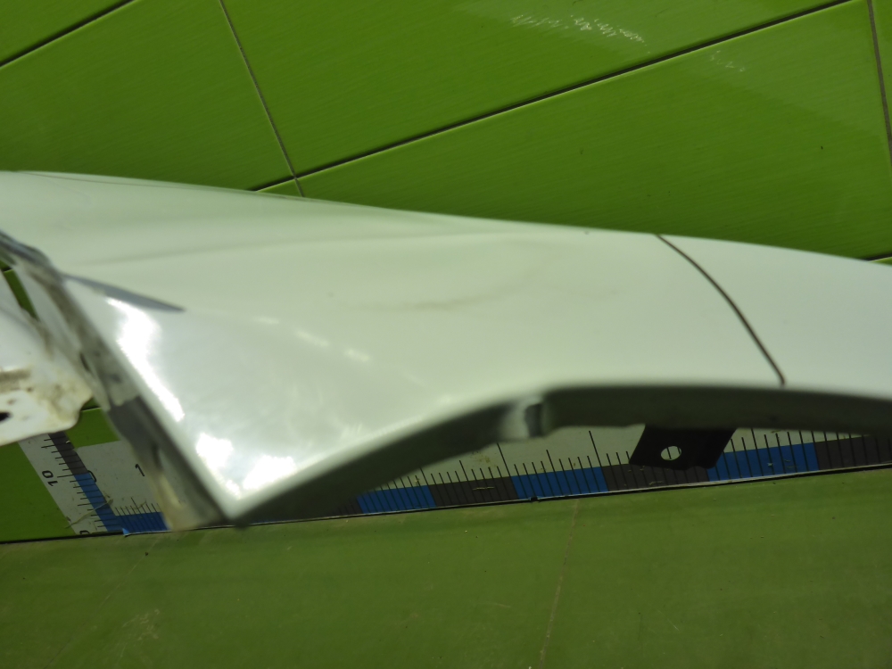 Крыло переднее левое