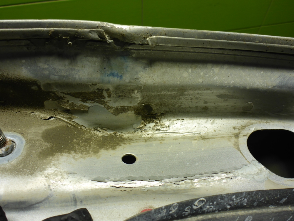 Дверь передняя левая