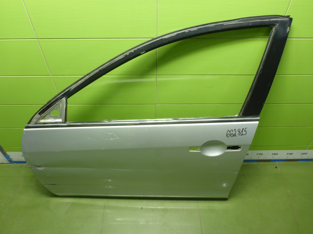 Дверь передняя левая