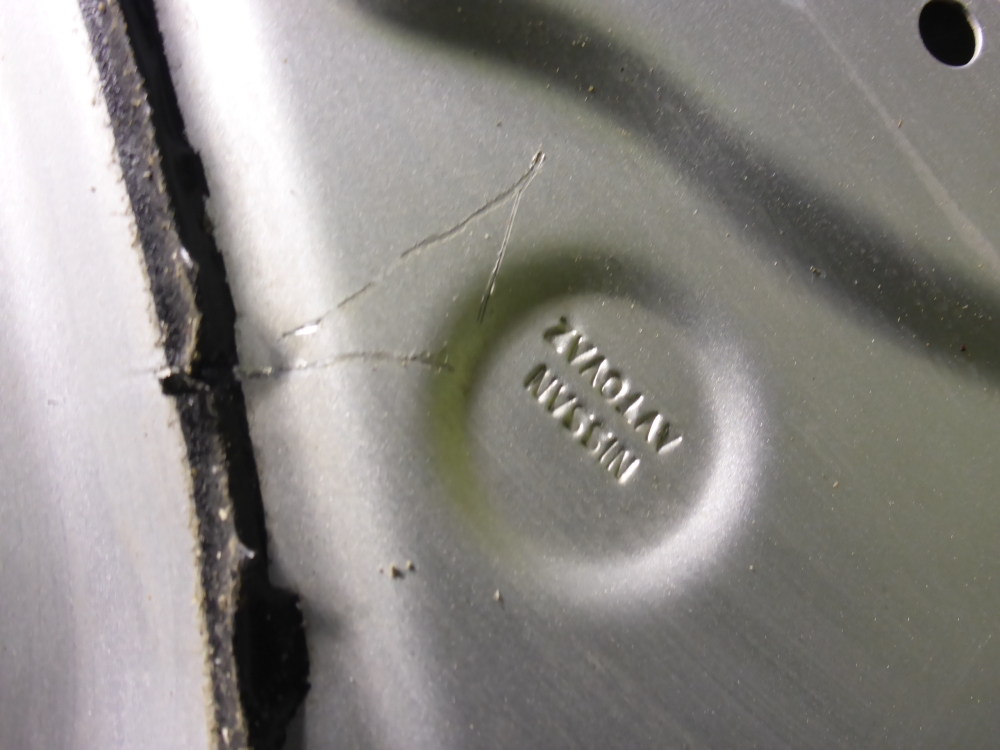 Дверь передняя левая