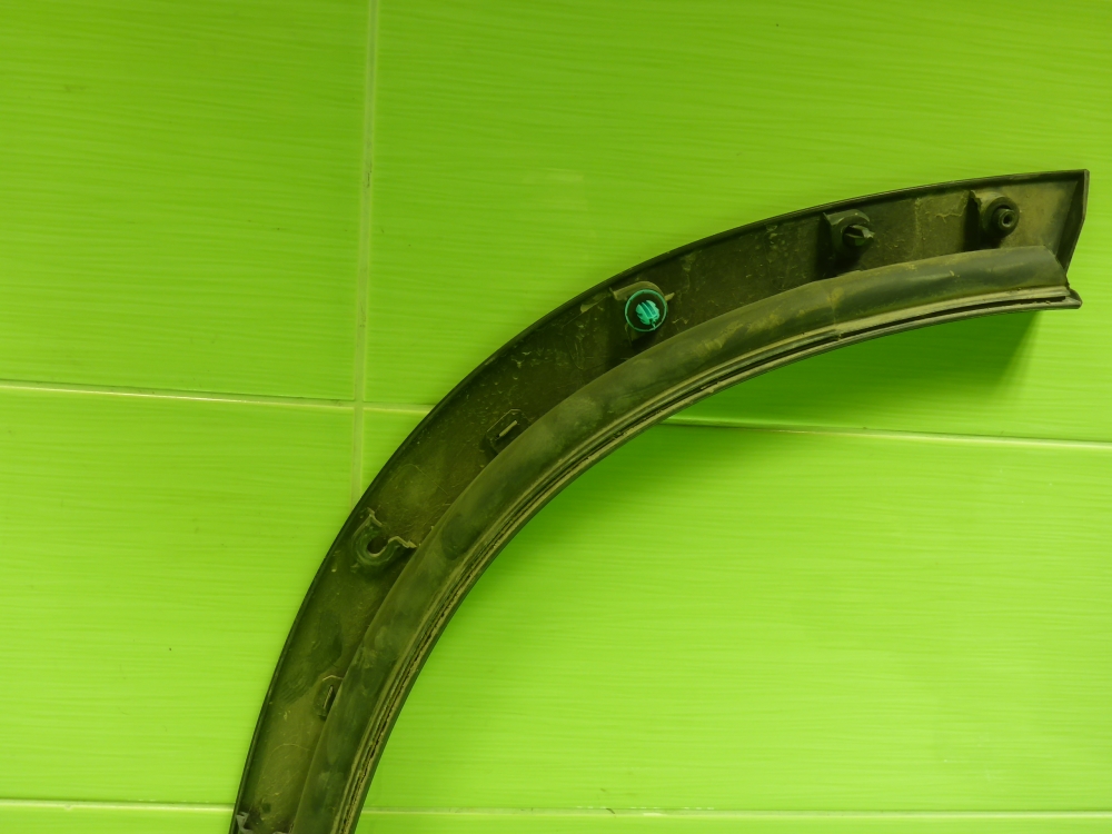 Накладка двери задней правой