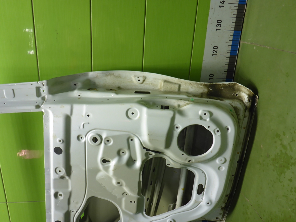 Дверь задняя левая