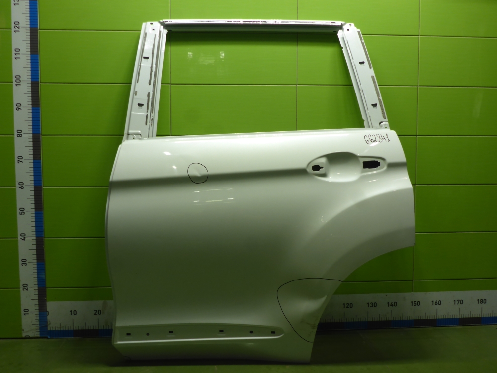 Дверь задняя левая