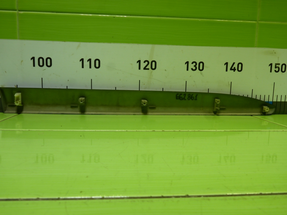 Накладка двери задней правой