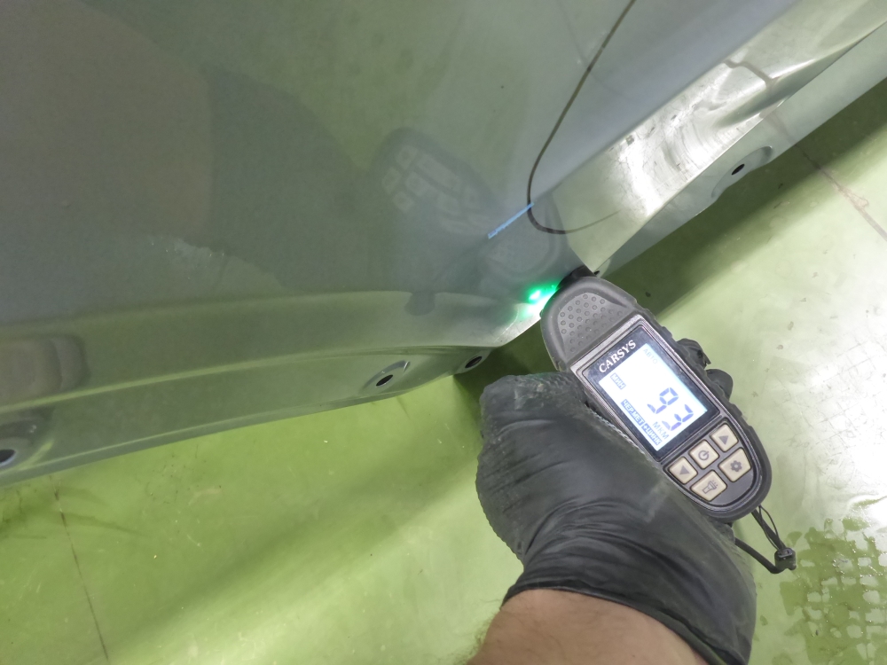 Дверь задняя правая