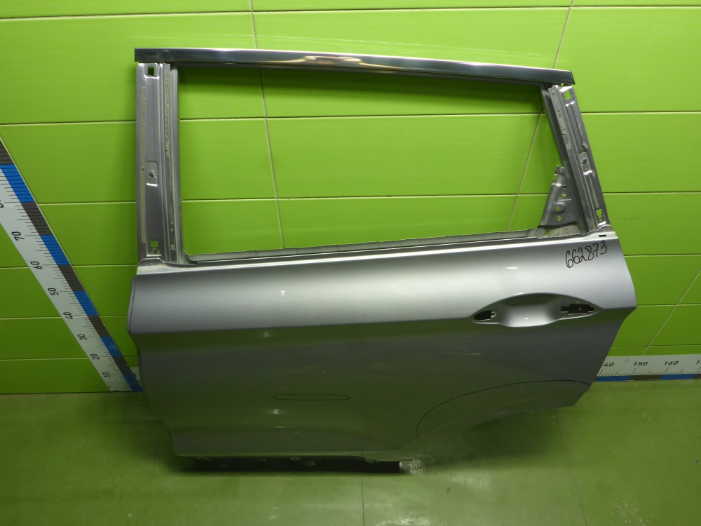 Дверь задняя левая
