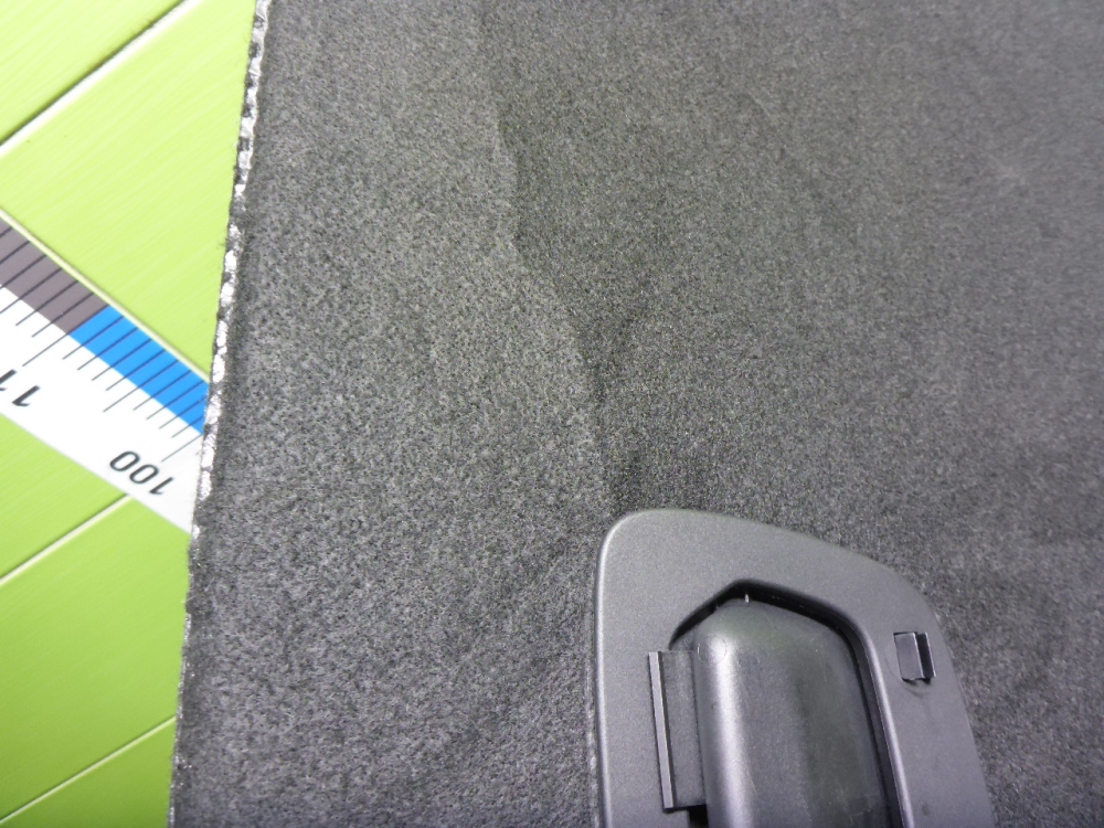 Пол багажника