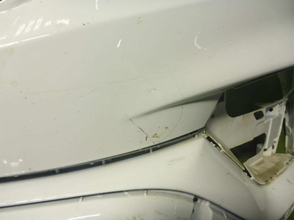 Бампер передний