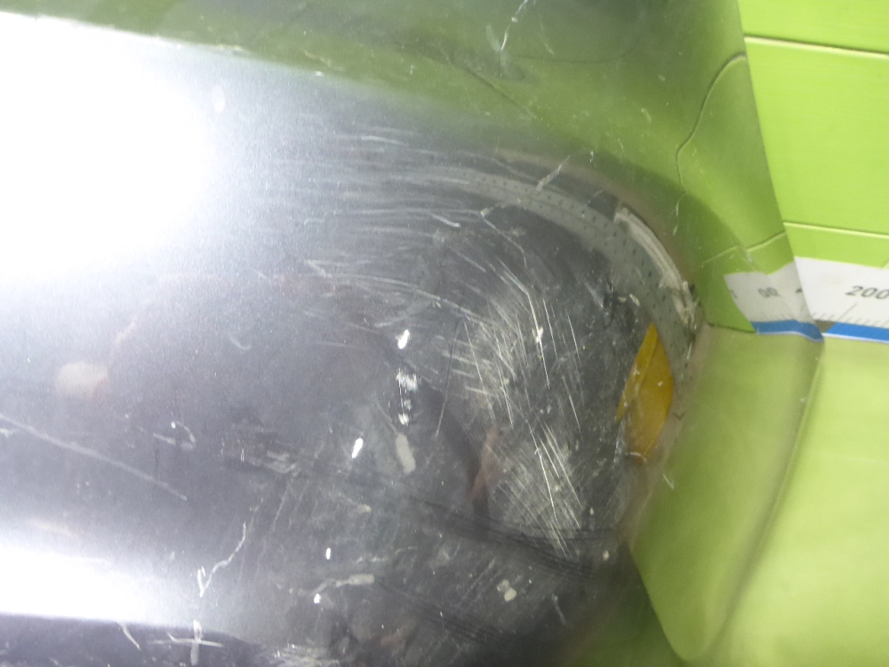 Бампер задний