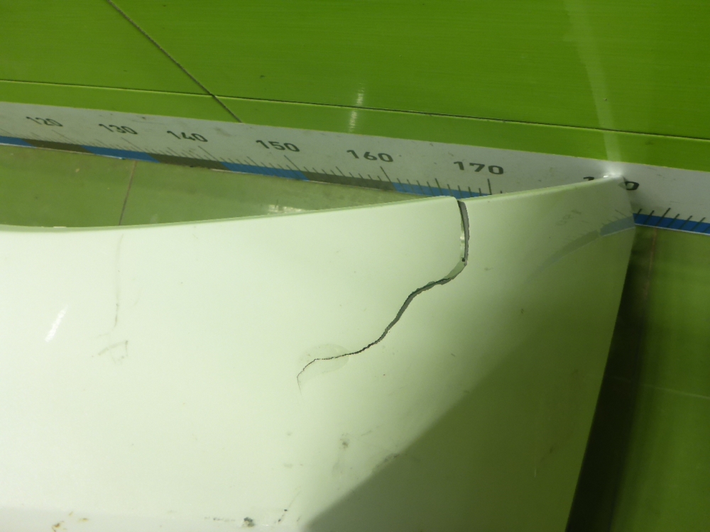 Бампер передний