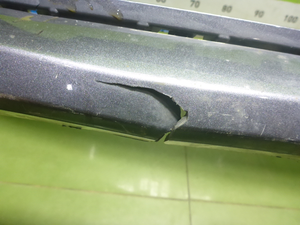 Бампер передний