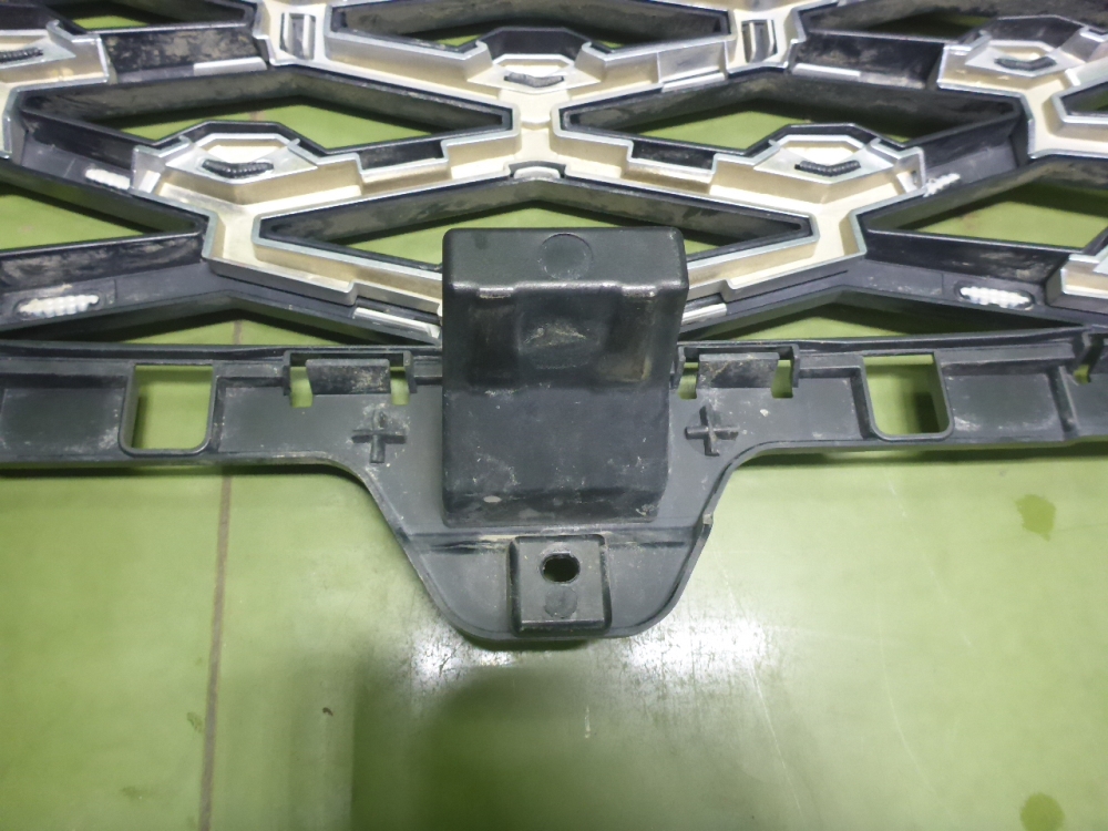 Решетка радиатора