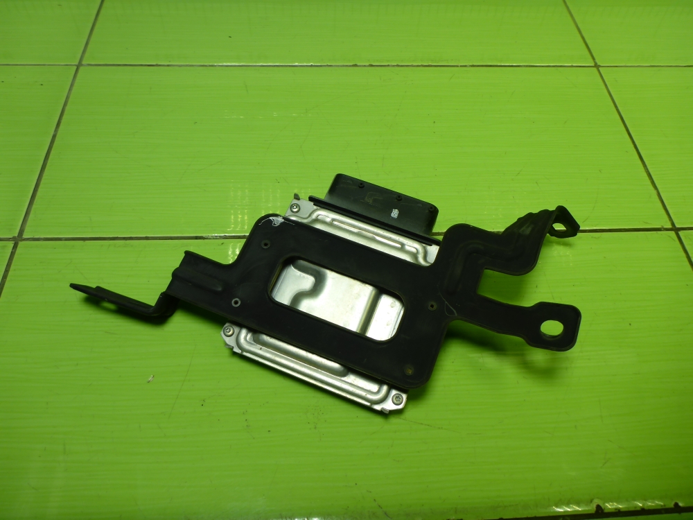 Блок управления двигателем