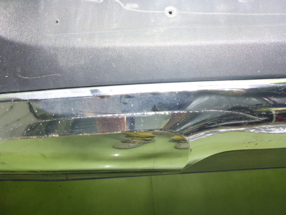 Бампер задний