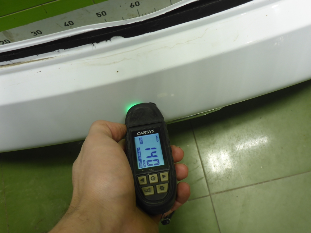 Дверь багажника